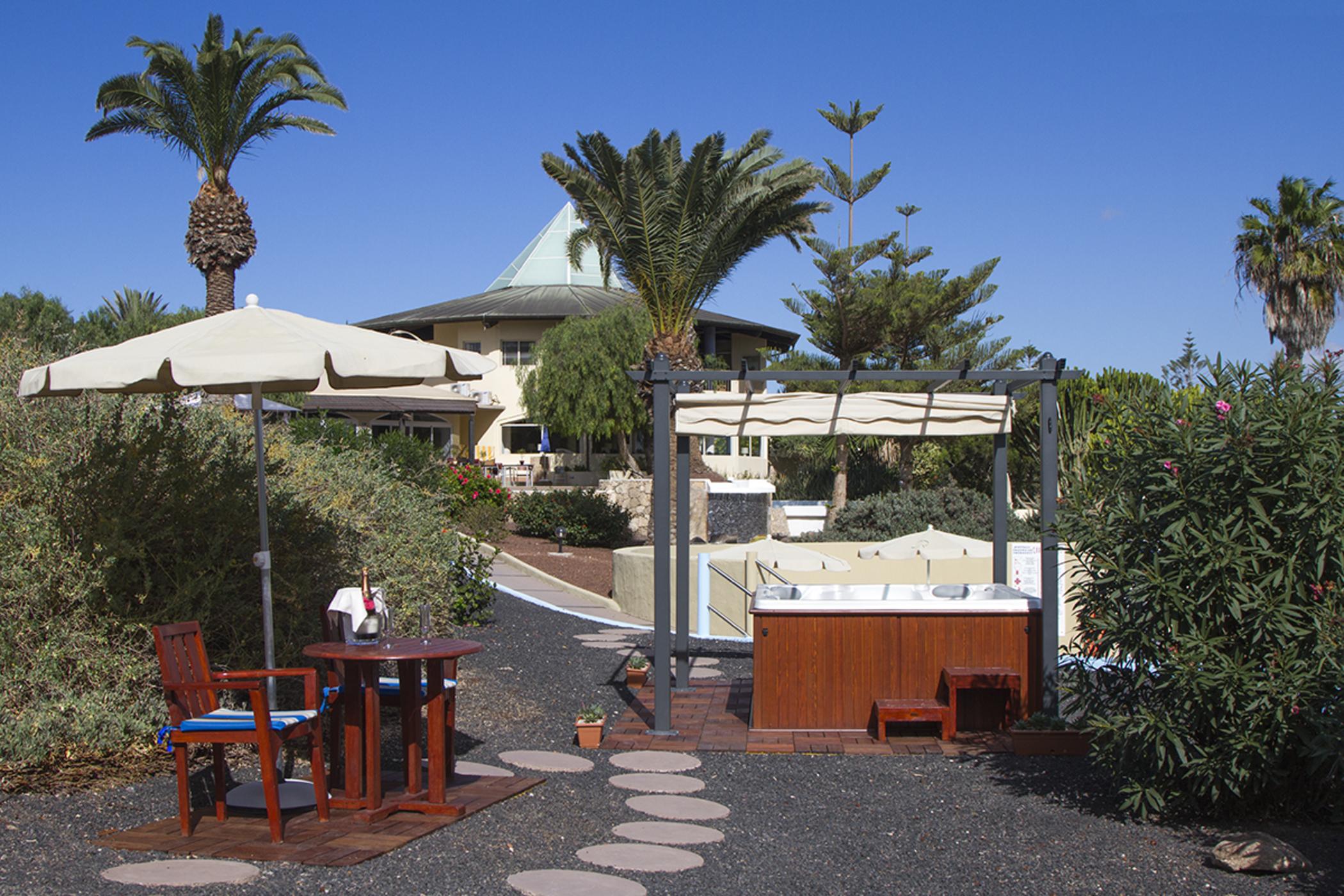 Hotel Livvo Risco Del Gato Suites Costa Calma Bagian luar foto