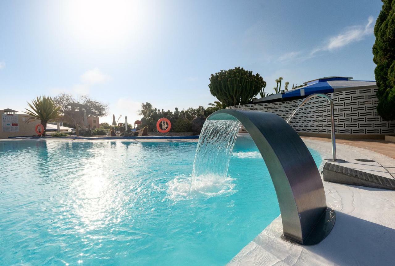 Hotel Livvo Risco Del Gato Suites Costa Calma Bagian luar foto